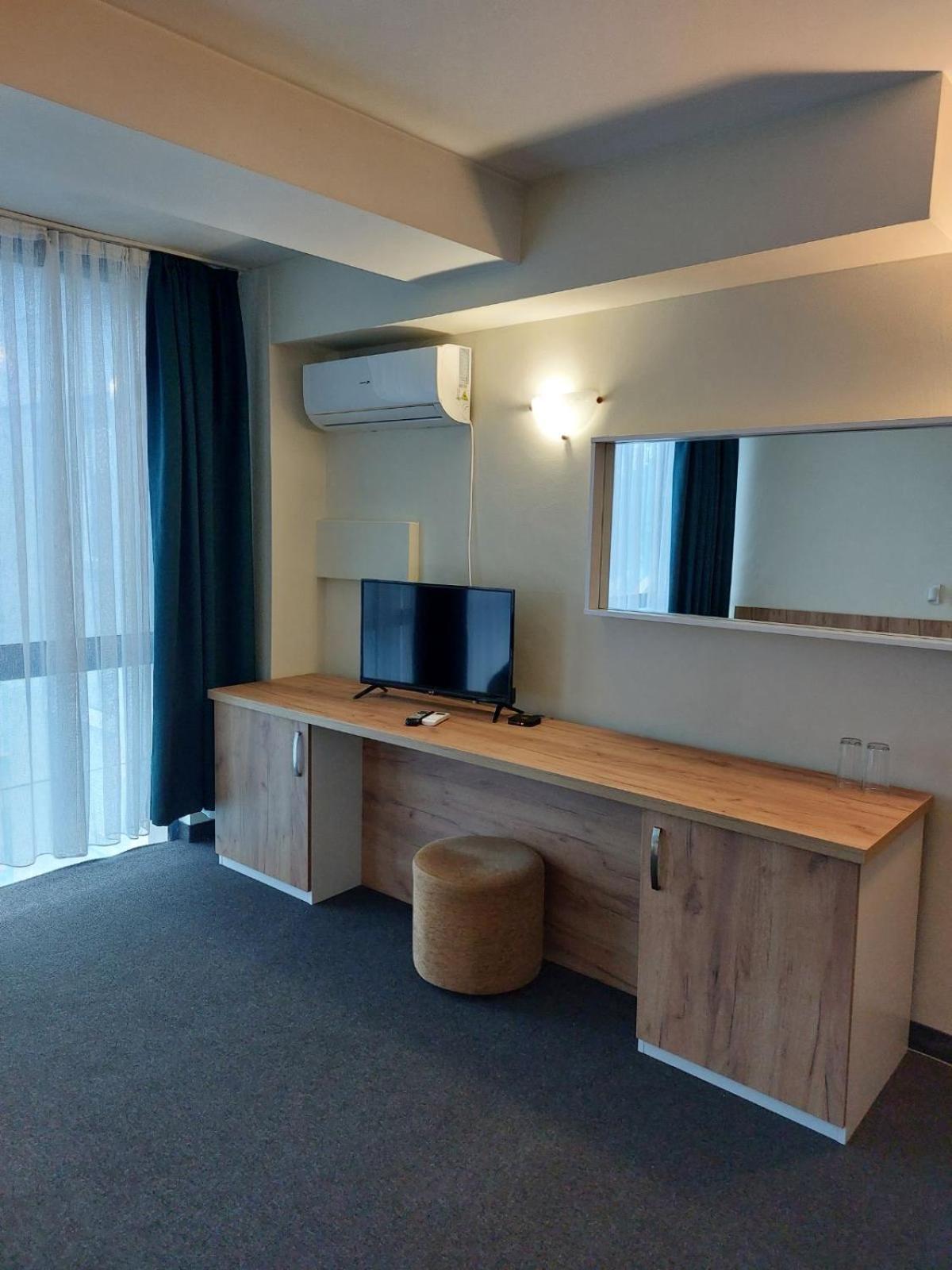 Hotel Fors ブルガス エクステリア 写真